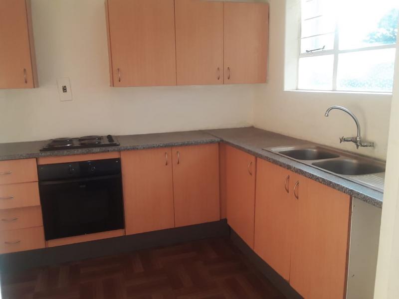 To Let 1 Bedroom Property for Rent in Florida Gauteng