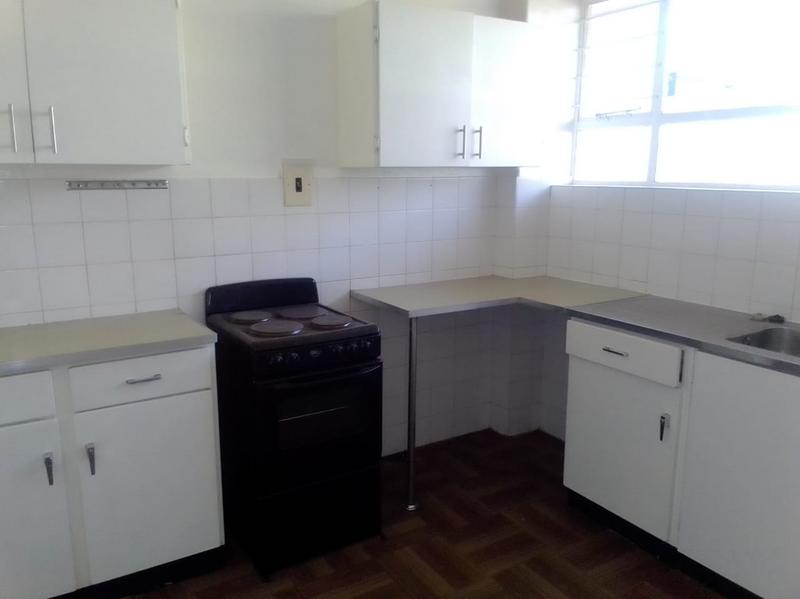 To Let 2 Bedroom Property for Rent in Florida Gauteng