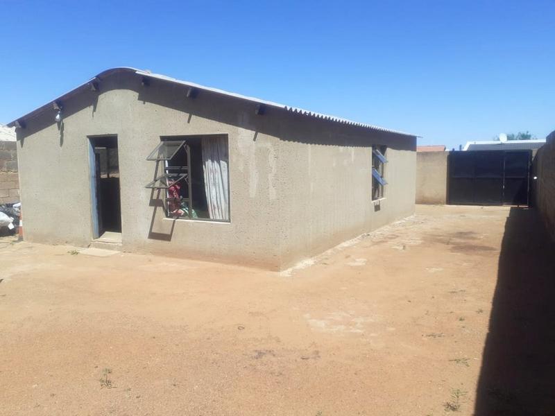 2 Bedroom Property for Sale in Mapetla Gauteng