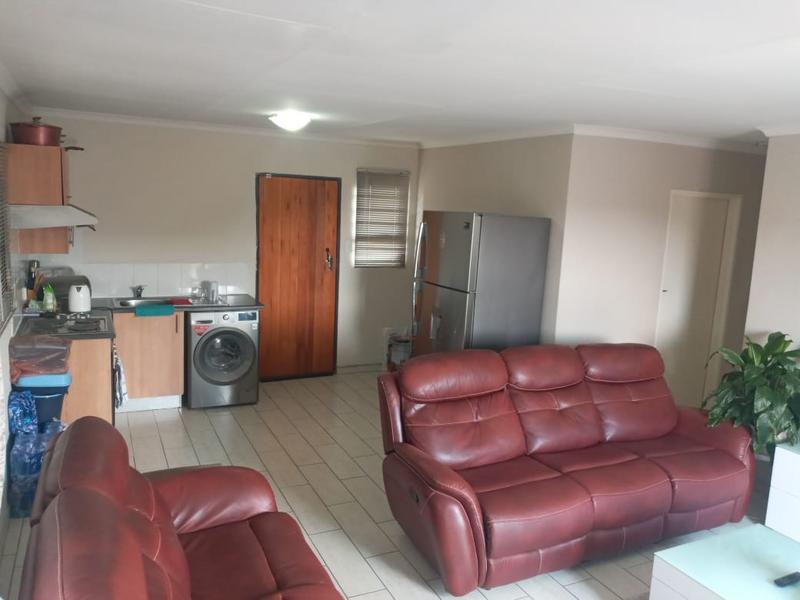 3 Bedroom Property for Sale in Klippoortjie Gauteng