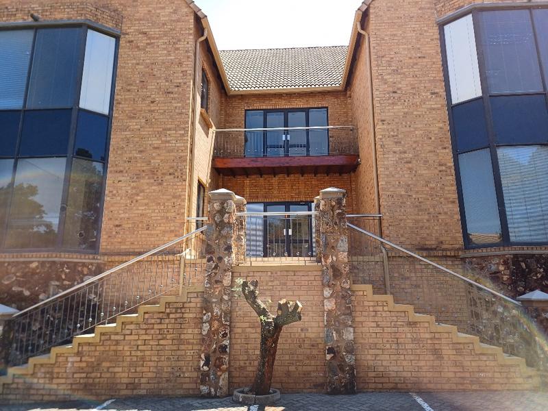 To Let commercial Property for Rent in Die Hoewes Gauteng