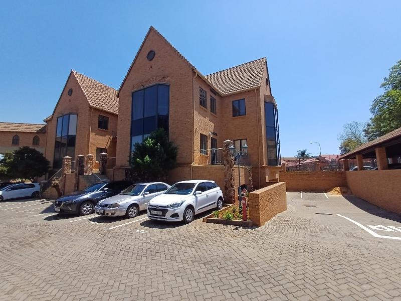 To Let commercial Property for Rent in Die Hoewes Gauteng