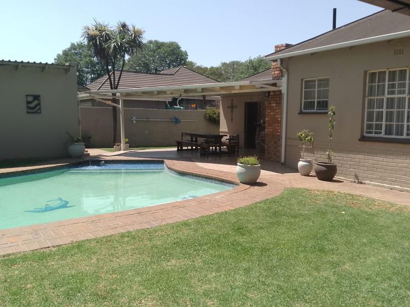 3 Bedroom Property for Sale in Selection Park Gauteng