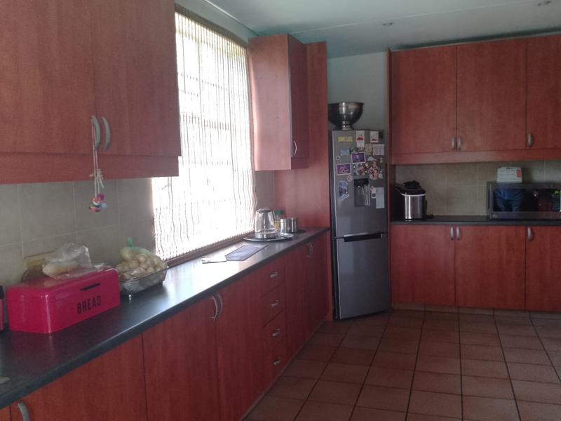 3 Bedroom Property for Sale in Selection Park Gauteng