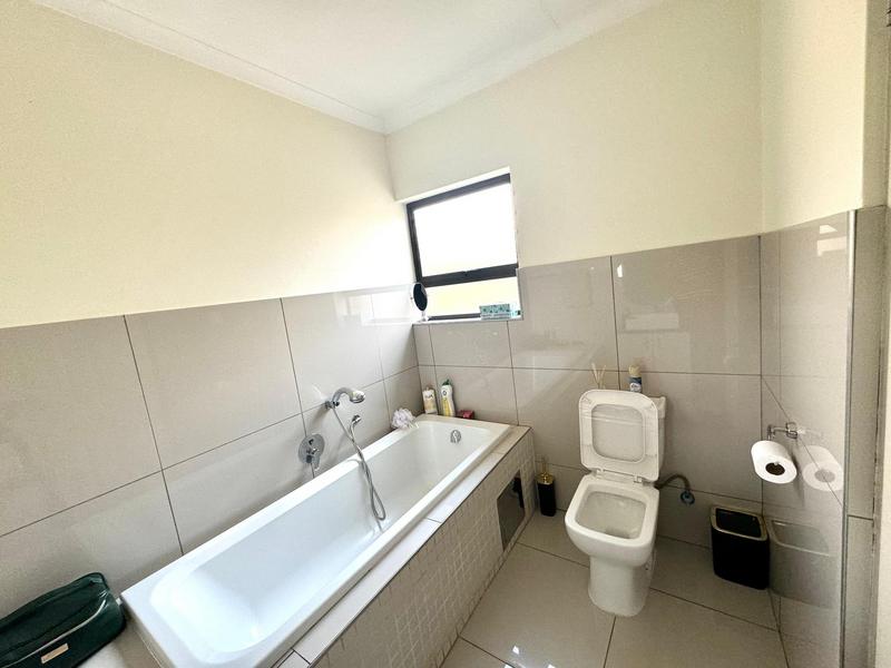 To Let 3 Bedroom Property for Rent in Pomona Gauteng