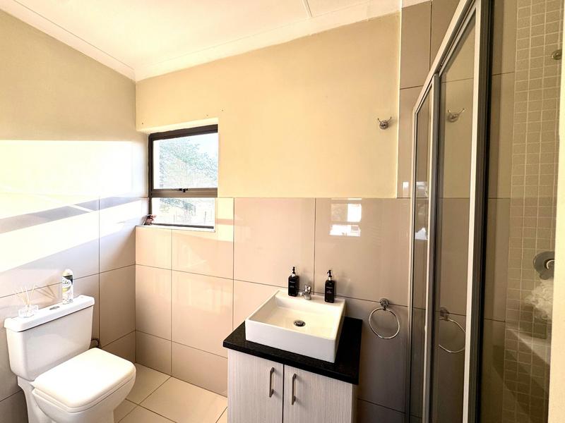 To Let 3 Bedroom Property for Rent in Pomona Gauteng