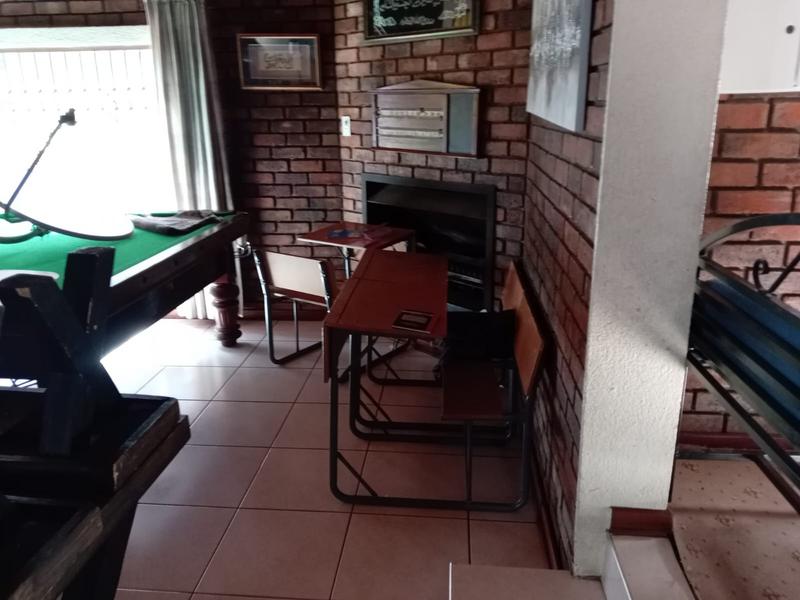 Commercial Property for Sale in Crystal Park Gauteng