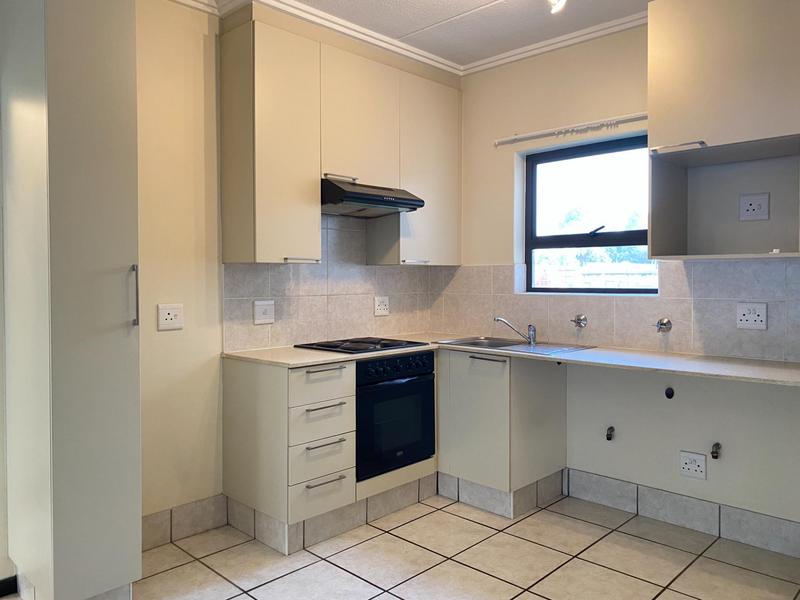 To Let 1 Bedroom Property for Rent in Bryanston Gauteng