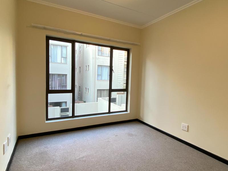 To Let 1 Bedroom Property for Rent in Bryanston Gauteng