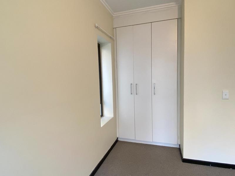 To Let 1 Bedroom Property for Rent in Bryanston Gauteng