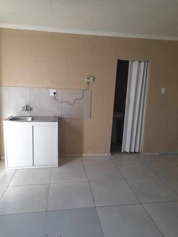 To Let 0 Bedroom Property for Rent in Dawn Park Gauteng