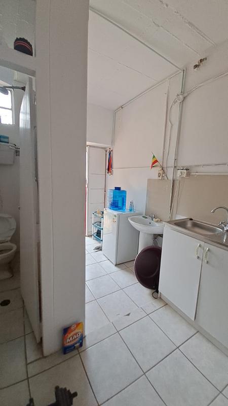 To Let 1 Bedroom Property for Rent in Cyrildene Gauteng