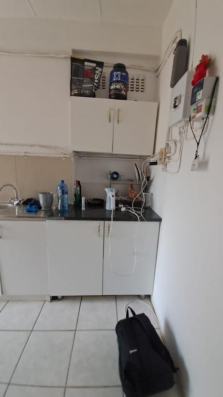 To Let 1 Bedroom Property for Rent in Cyrildene Gauteng