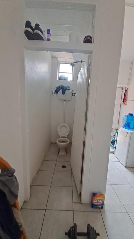 To Let 1 Bedroom Property for Rent in Cyrildene Gauteng