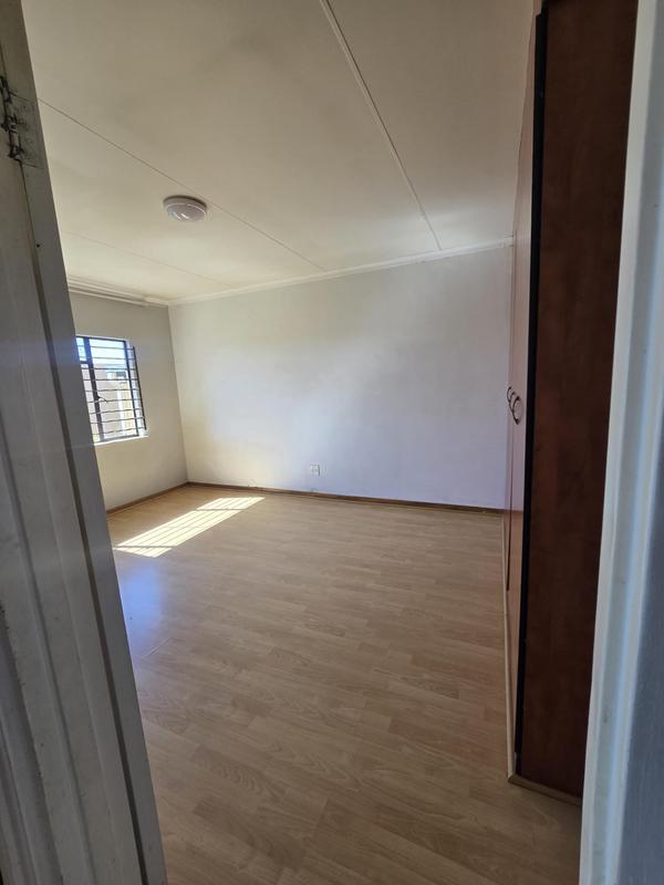 To Let 2 Bedroom Property for Rent in Cyrildene Gauteng