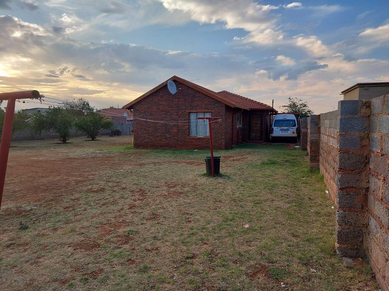 3 Bedroom Property for Sale in Dawn Park Gauteng