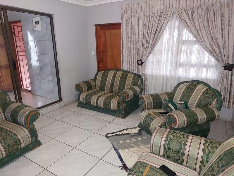 3 Bedroom Property for Sale in Dawn Park Gauteng