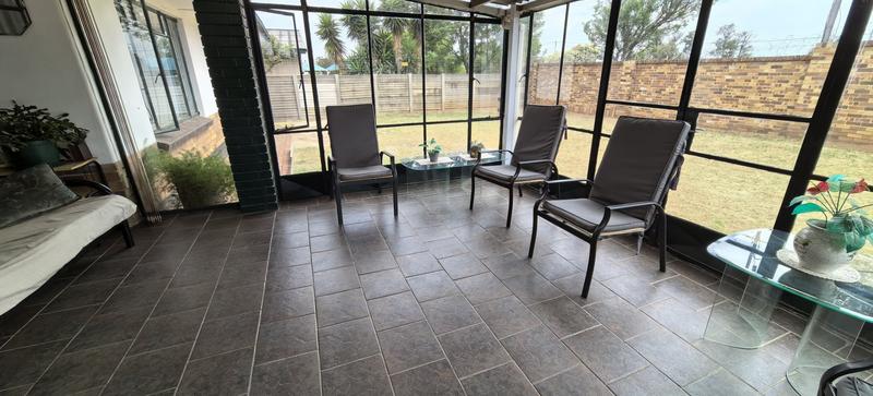 4 Bedroom Property for Sale in Witpoortjie Gauteng