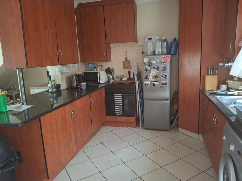 To Let 2 Bedroom Property for Rent in Annlin Gauteng