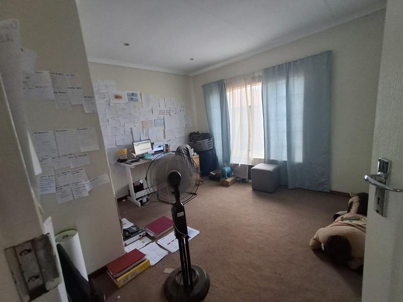 To Let 2 Bedroom Property for Rent in Annlin Gauteng