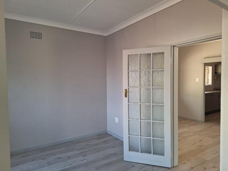 To Let 4 Bedroom Property for Rent in Selcourt Gauteng