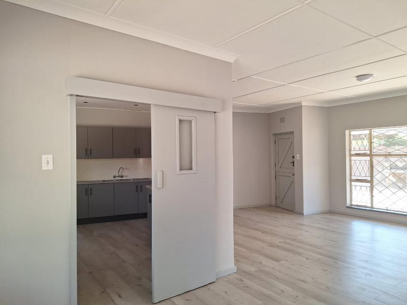 To Let 4 Bedroom Property for Rent in Selcourt Gauteng