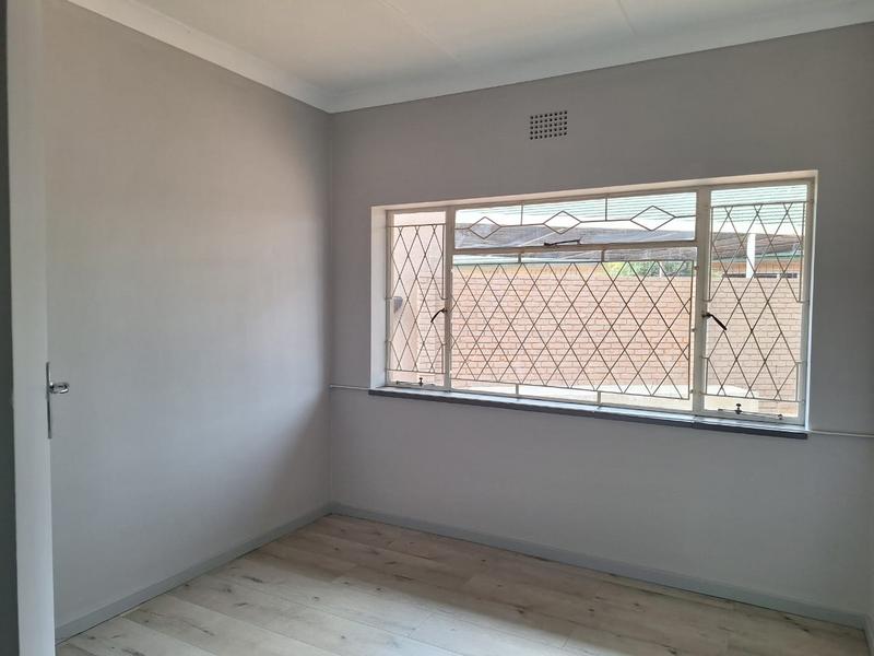 To Let 4 Bedroom Property for Rent in Selcourt Gauteng