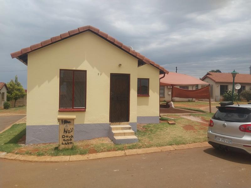 3 Bedroom Property for Sale in Clayville Gauteng