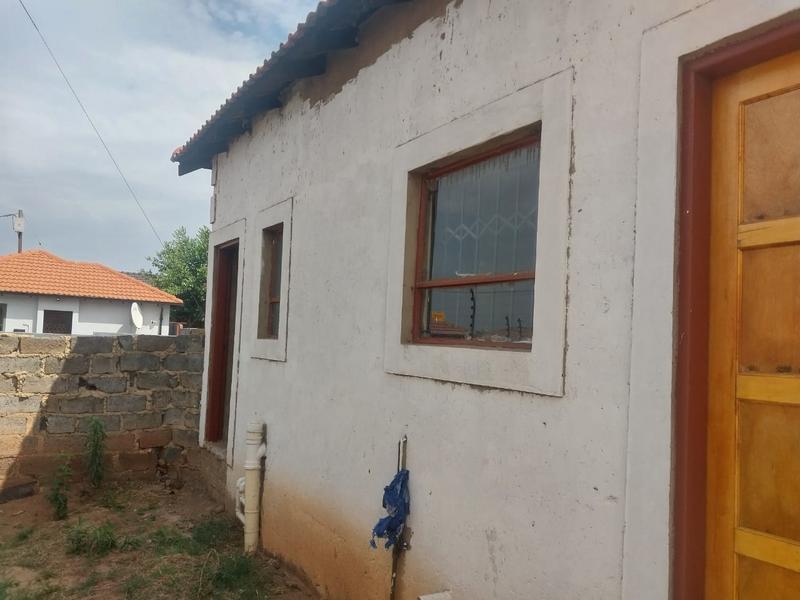 3 Bedroom Property for Sale in Clayville Gauteng