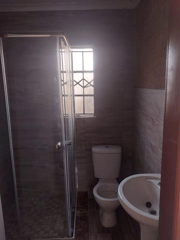 3 Bedroom Property for Sale in Clayville Gauteng