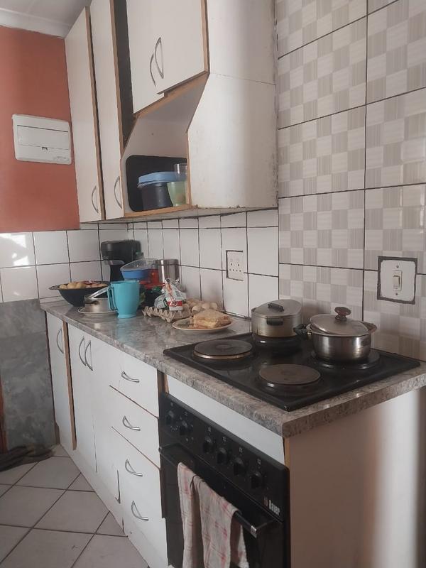 3 Bedroom Property for Sale in Clayville Gauteng