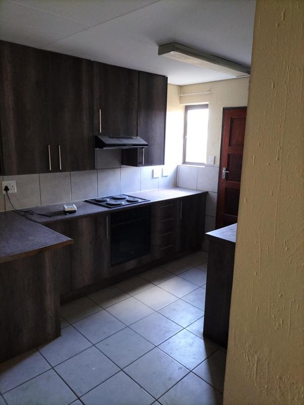 To Let 2 Bedroom Property for Rent in Elspark Gauteng