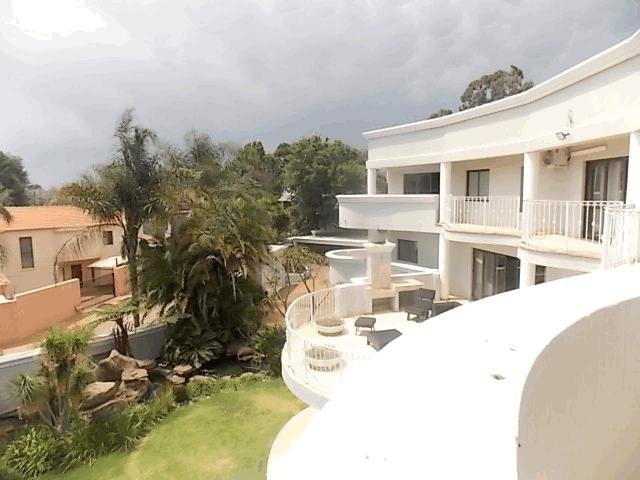 To Let 5 Bedroom Property for Rent in Bedfordview Gauteng