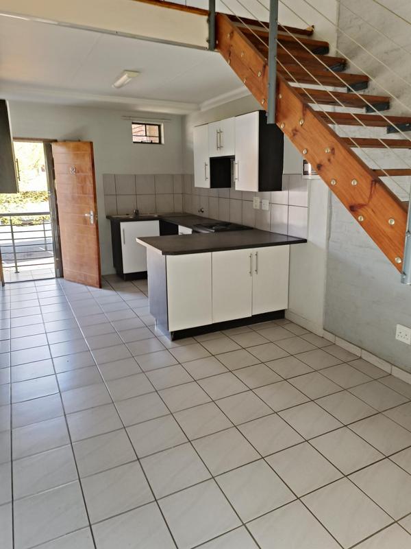 To Let 1 Bedroom Property for Rent in Die Wilgers Gauteng