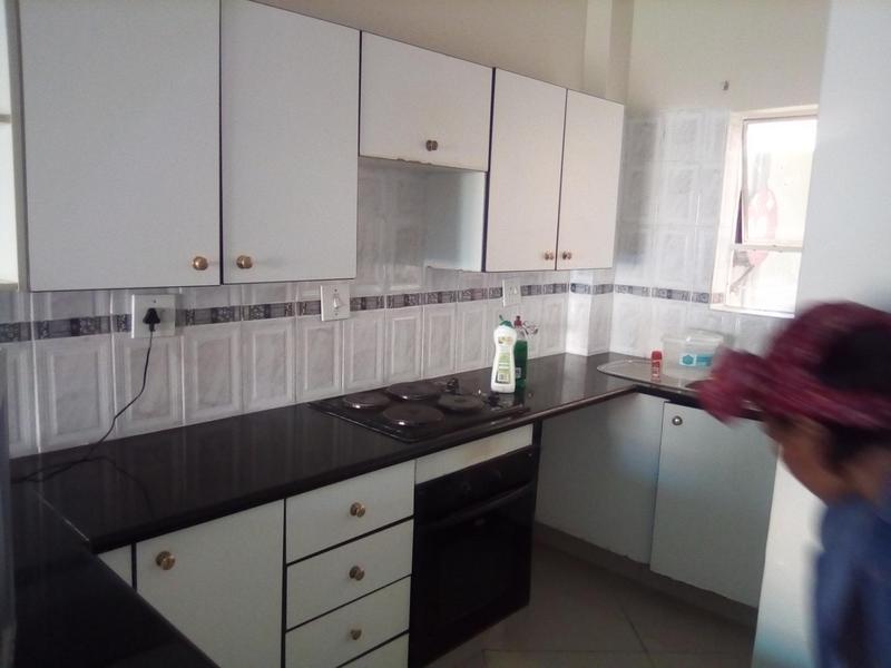 To Let 3 Bedroom Property for Rent in Waterkloof Glen Gauteng