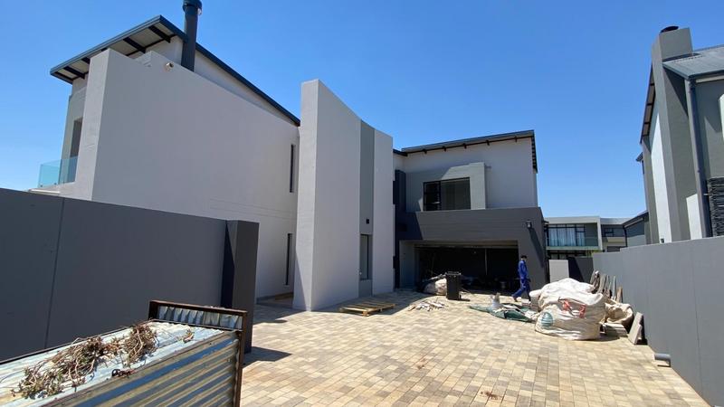 4 Bedroom Property for Sale in Midstream Heights Gauteng