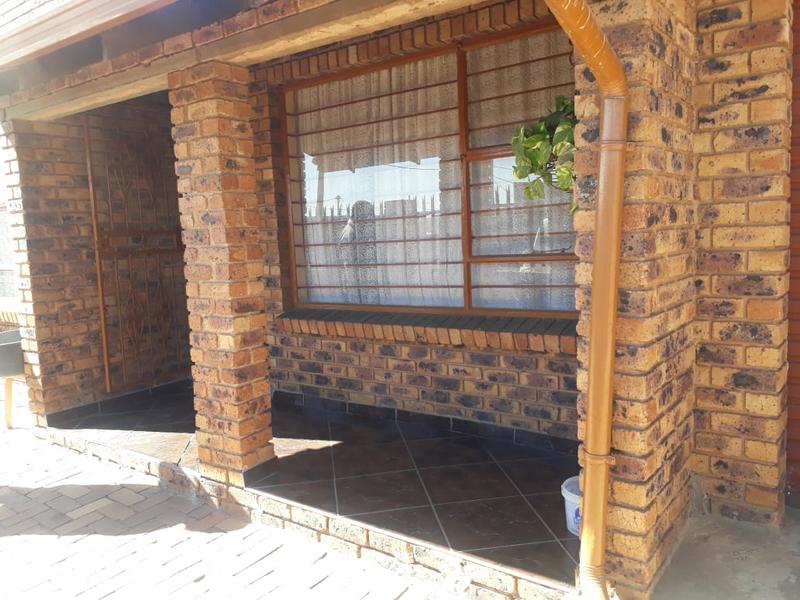 3 Bedroom Property for Sale in Reigerpark Gauteng