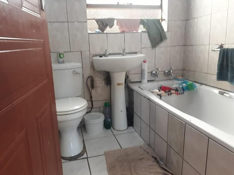 3 Bedroom Property for Sale in Reigerpark Gauteng