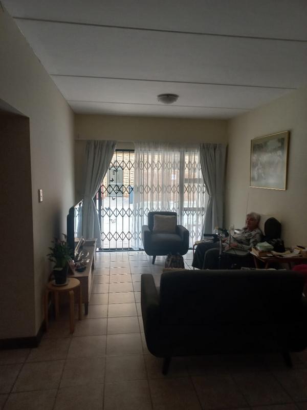 2 Bedroom Property for Sale in Brentwood Gauteng