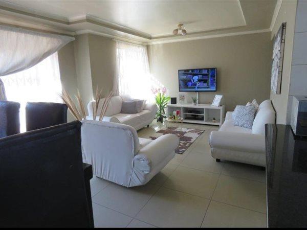 To Let 2 Bedroom Property for Rent in Northwold Gauteng