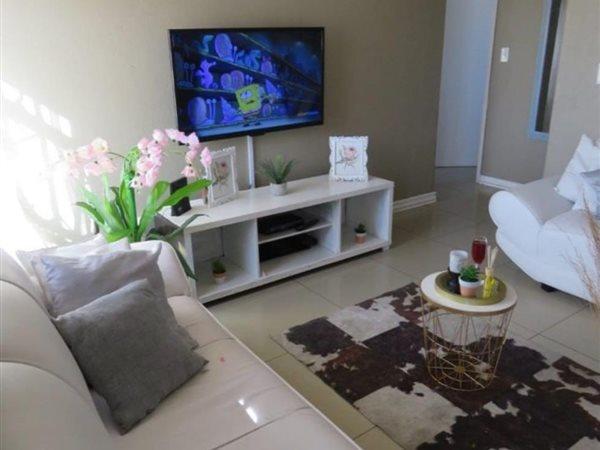 To Let 2 Bedroom Property for Rent in Northwold Gauteng