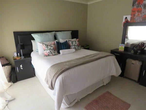 To Let 2 Bedroom Property for Rent in Northwold Gauteng