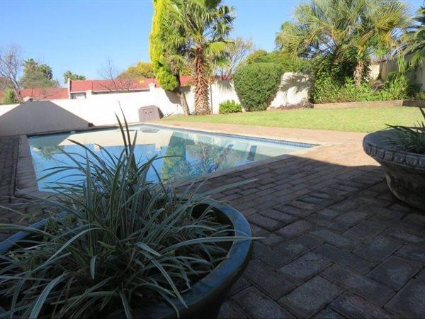 To Let 2 Bedroom Property for Rent in Northwold Gauteng