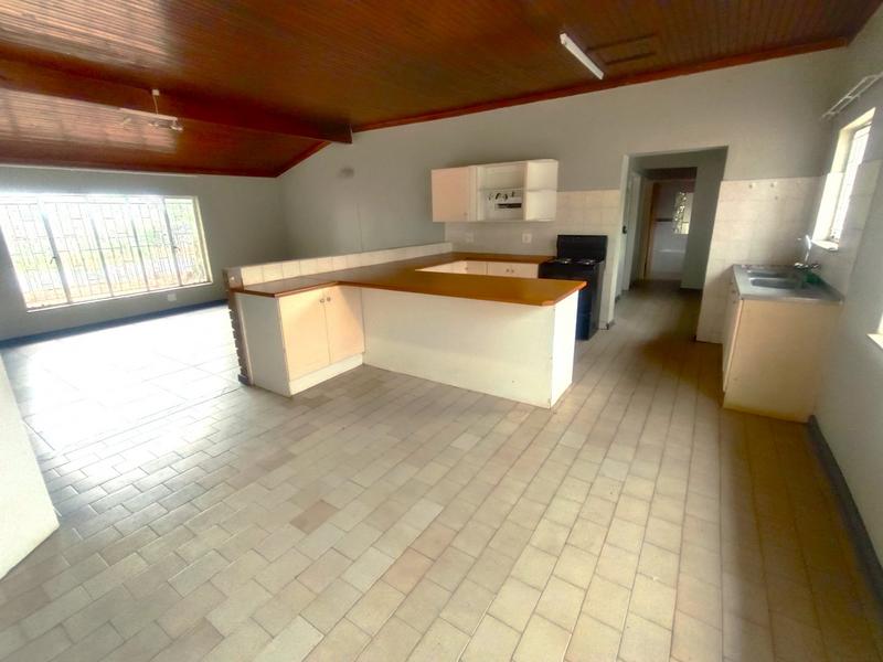 3 Bedroom Property for Sale in Annlin Gauteng