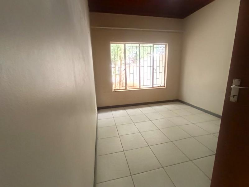 3 Bedroom Property for Sale in Annlin Gauteng