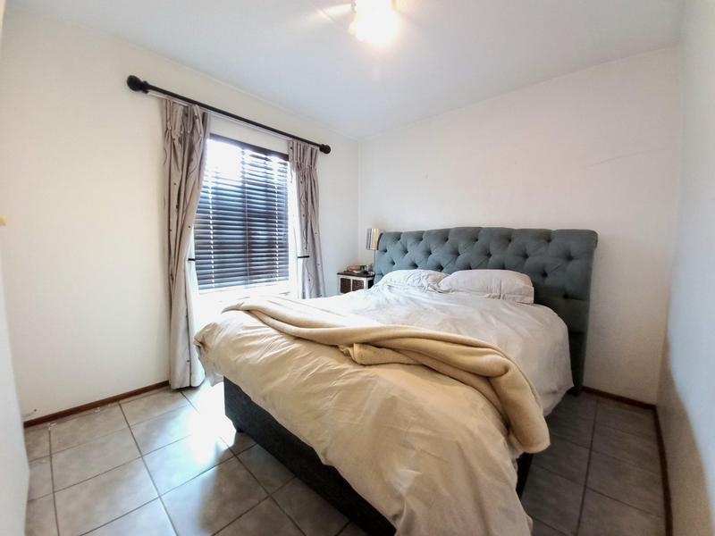 2 Bedroom Property for Sale in Marais Steyn Park Gauteng