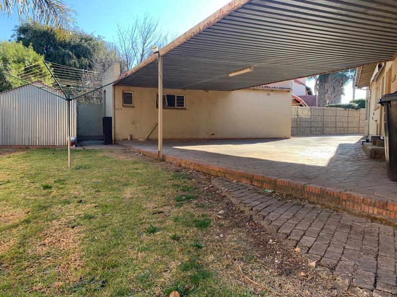 3 Bedroom Property for Sale in Birchleigh Gauteng