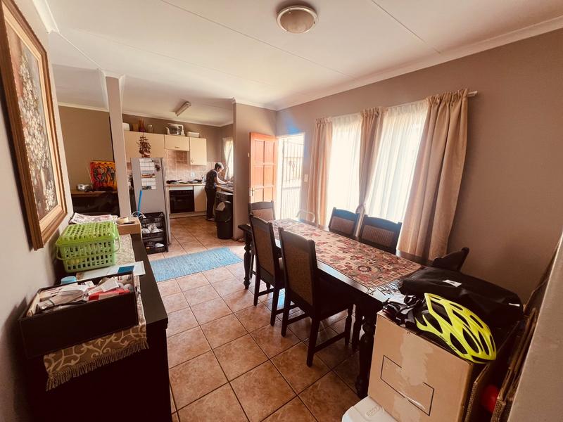 2 Bedroom Property for Sale in Ninapark Gauteng