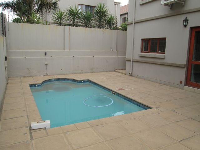 To Let 3 Bedroom Property for Rent in Barbeque Downs Gauteng