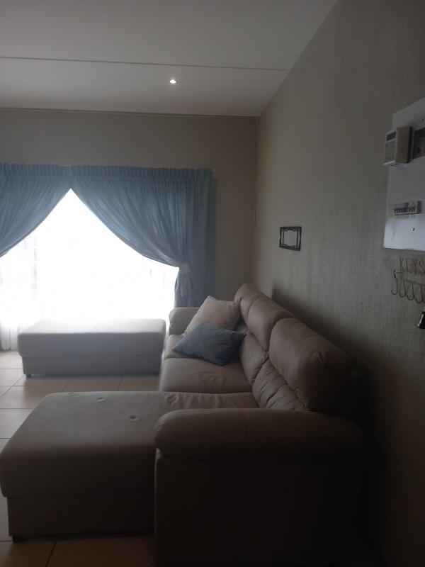 To Let 2 Bedroom Property for Rent in Victory Park Gauteng